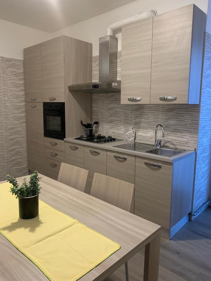 Lario Promenade: Family Friendly Apartment In Como Eksteriør billede