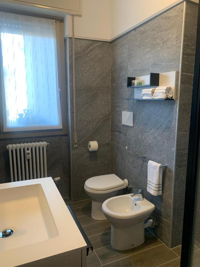 Lario Promenade: Family Friendly Apartment In Como Eksteriør billede