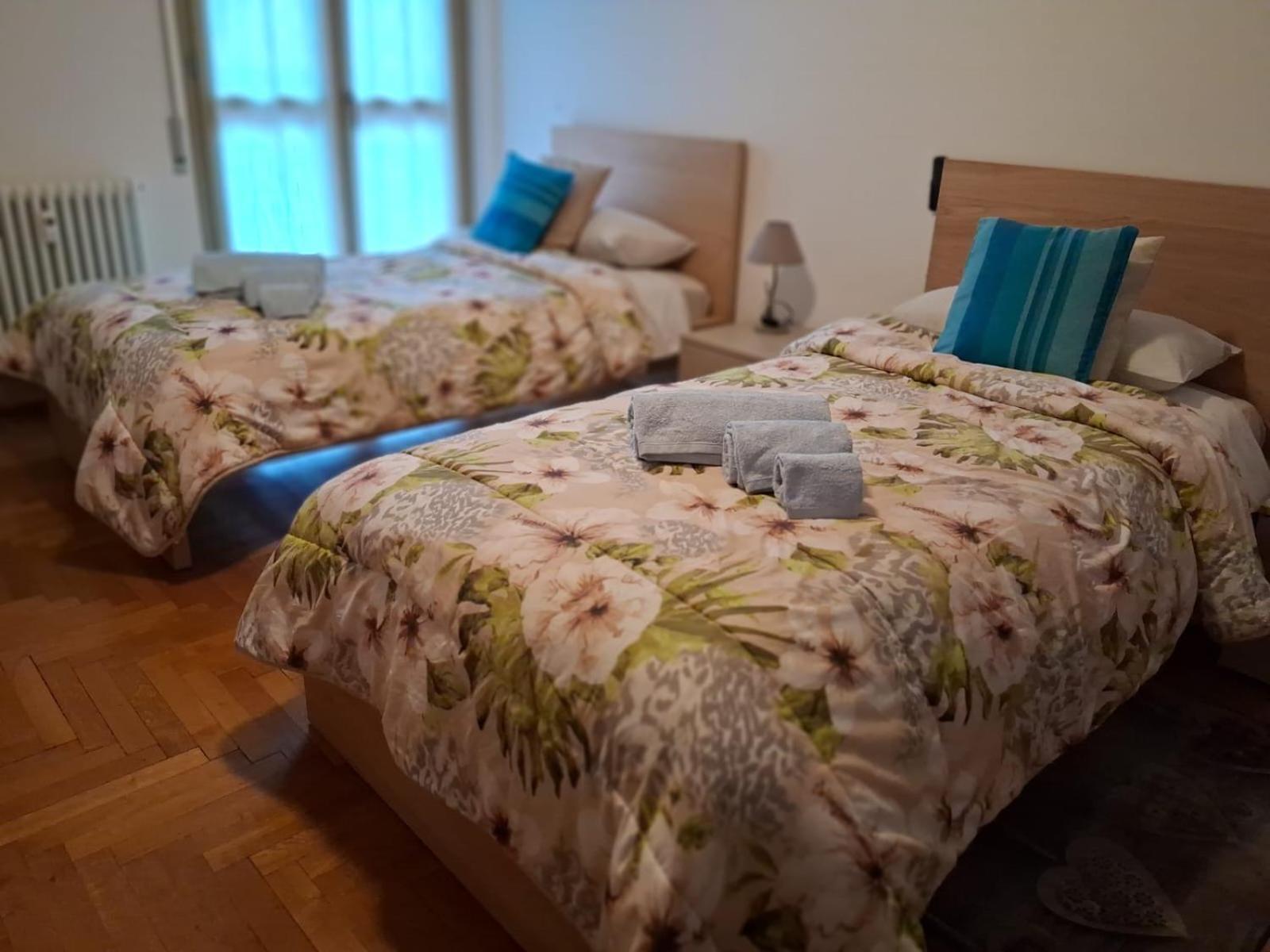 Lario Promenade: Family Friendly Apartment In Como Eksteriør billede