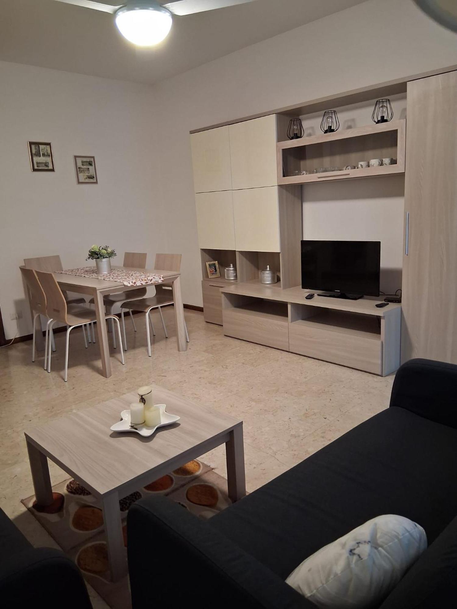 Lario Promenade: Family Friendly Apartment In Como Eksteriør billede